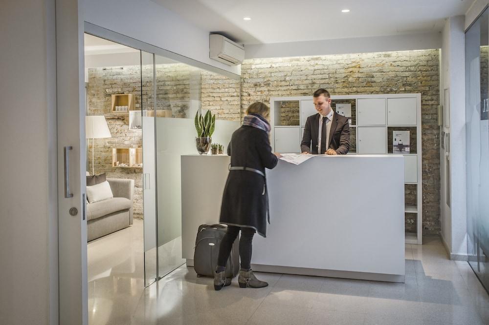 Eric Voekel Boutique Apartments - Bcn Suites Barselona Dış mekan fotoğraf